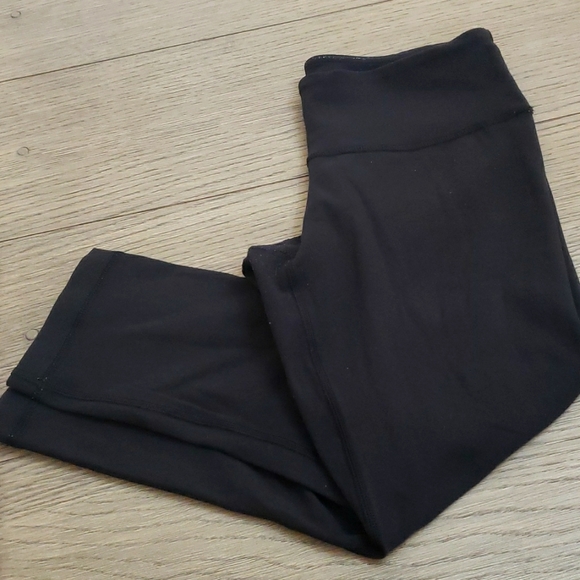Lululemon Cropped Leggings - Picture 1 of 4
